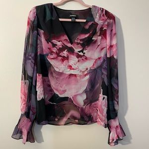 Express Floral Top Size XL Chiffon